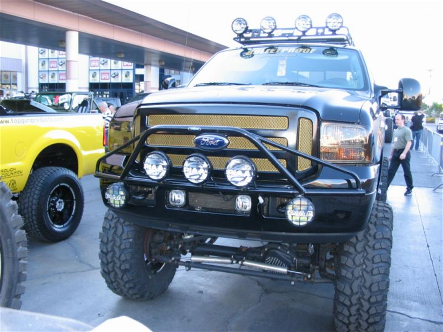 Ford expedition prerunner bar #2